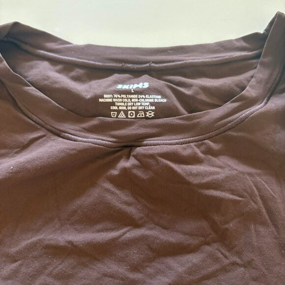 Nwt Skims Fits Everybody Short Sleeve Bodysuit - Picture 2 of 3